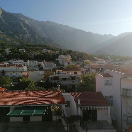 Apartments Melinda Baška Voda Екстериор снимка