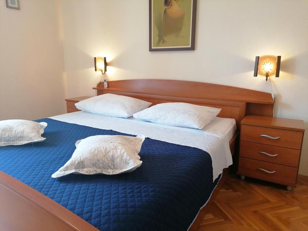 Apartments Melinda Baška Voda Екстериор снимка