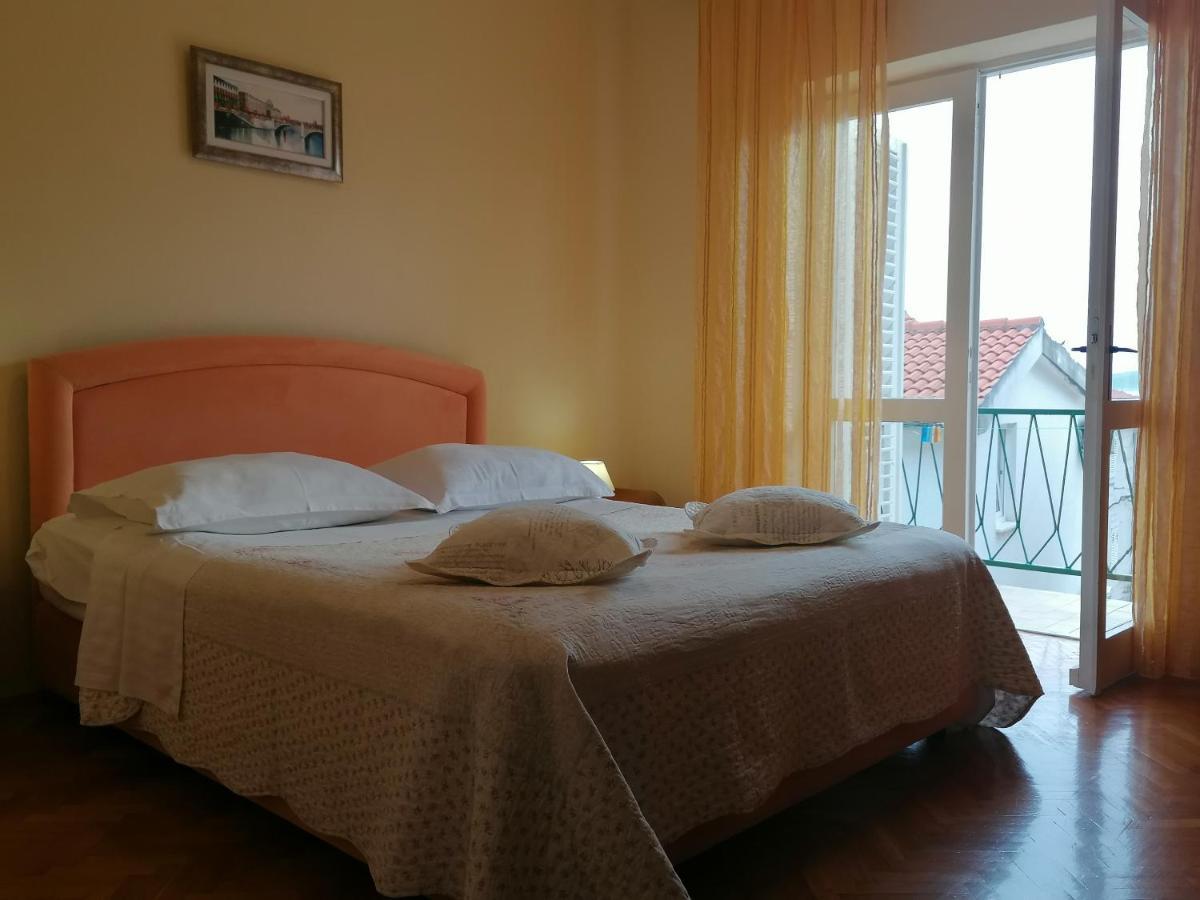 Apartments Melinda Baška Voda Екстериор снимка